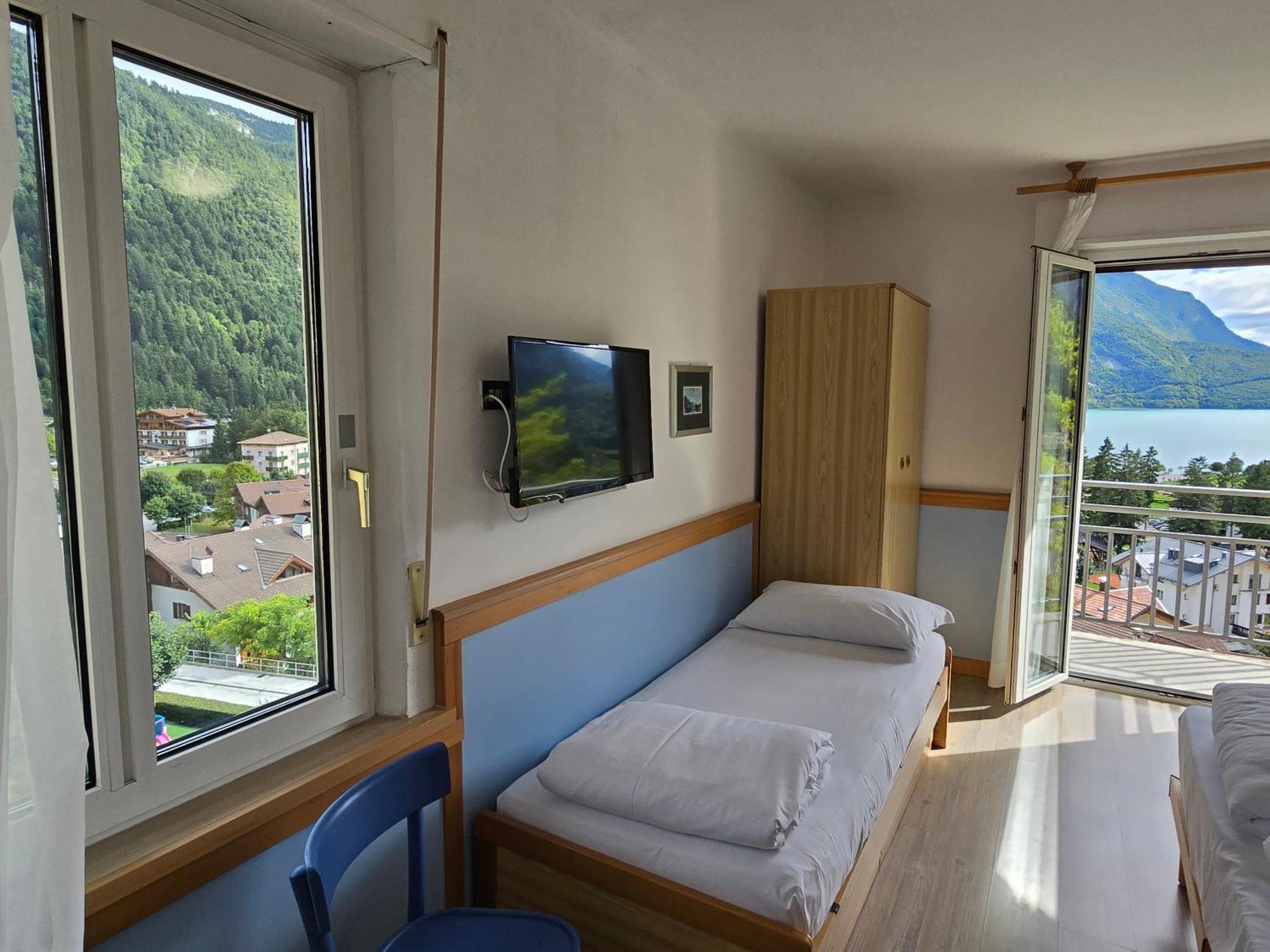 Hotel Miramonti Molveno Exterior photo