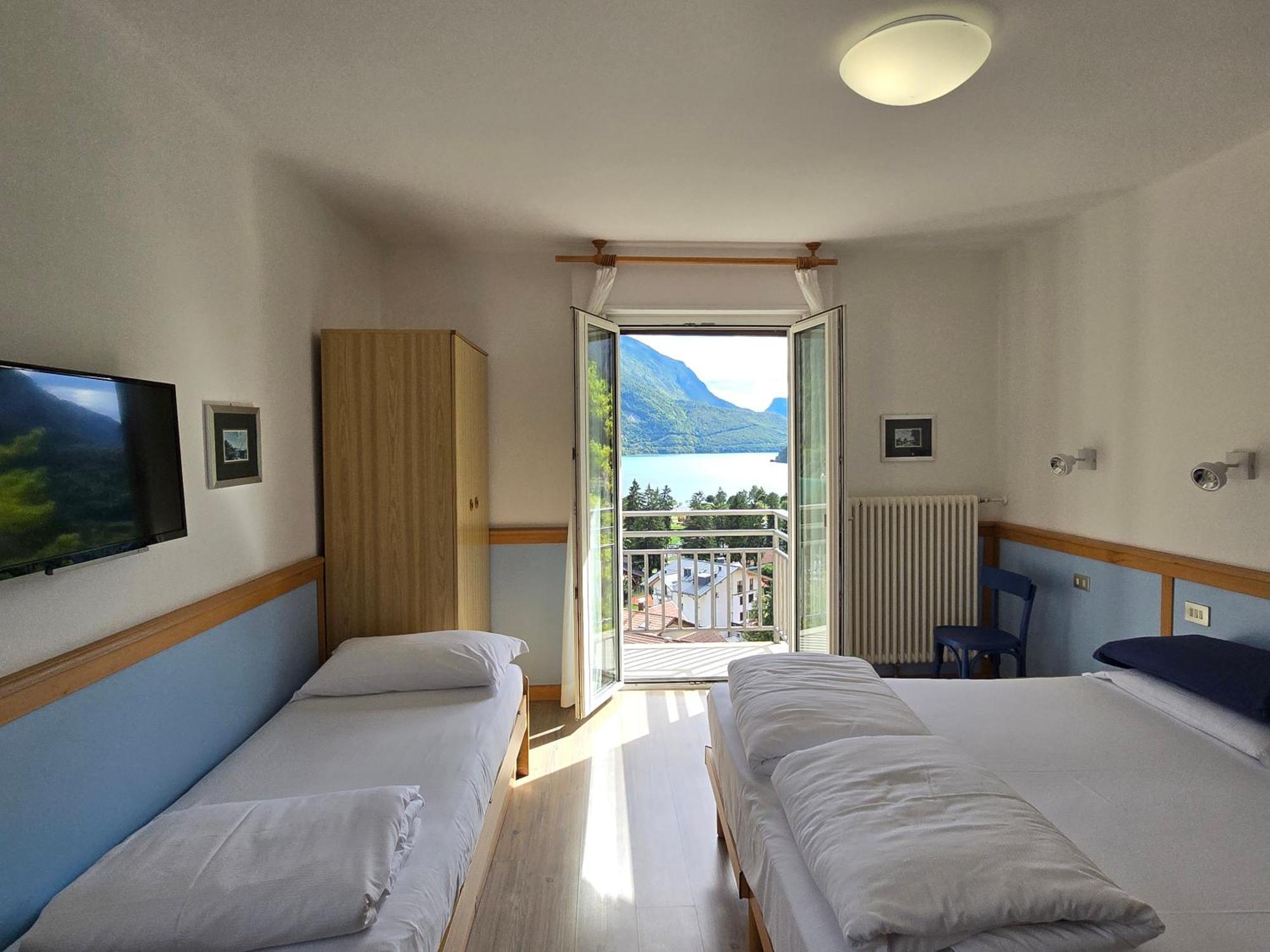 Hotel Miramonti Molveno Exterior photo