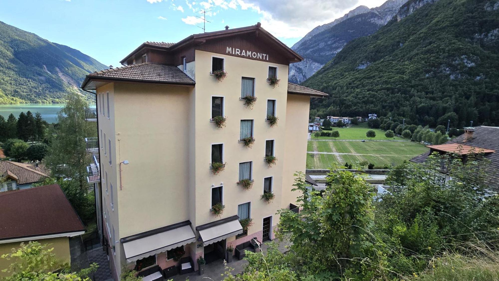 Hotel Miramonti Molveno Exterior photo